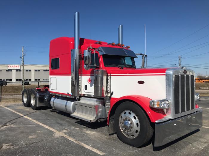 2023 Peterbilt 389-10