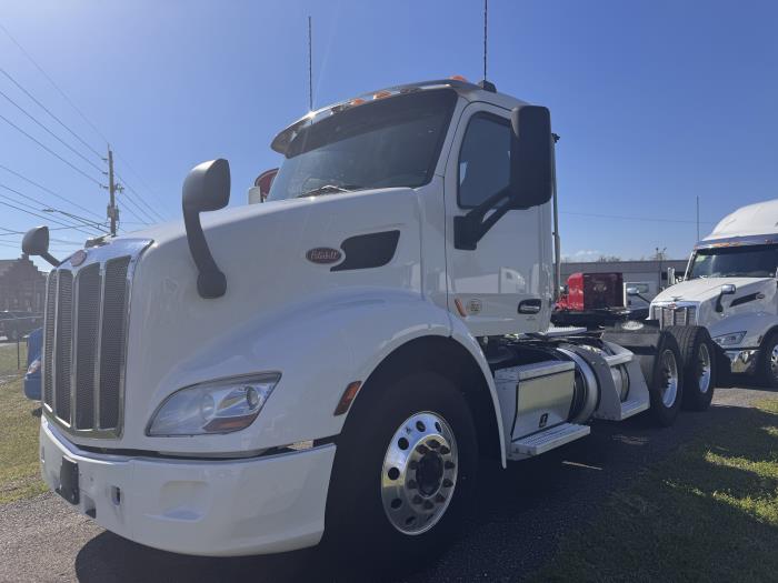 2020 Peterbilt 579-1