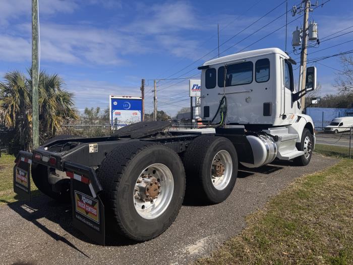 2020 Peterbilt 579-7