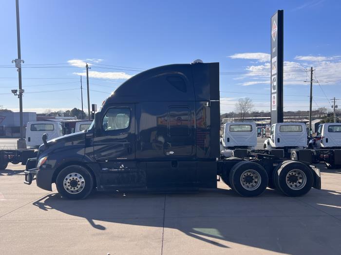 2019 Freightliner Cascadia-4