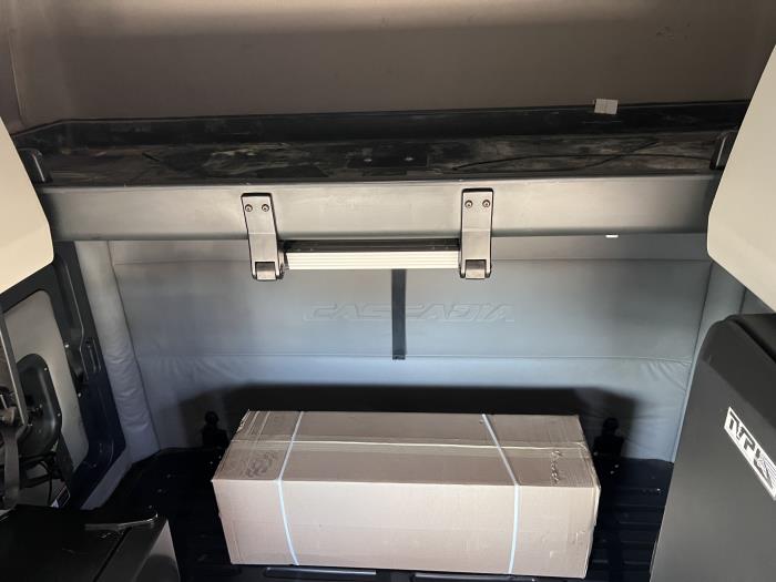 2019 Freightliner Cascadia-11