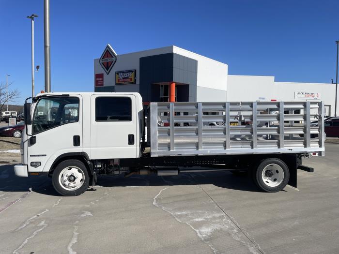 2024 Isuzu NPR-HD-3