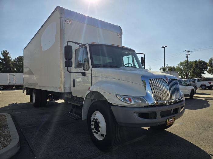 2019 International 4300-6