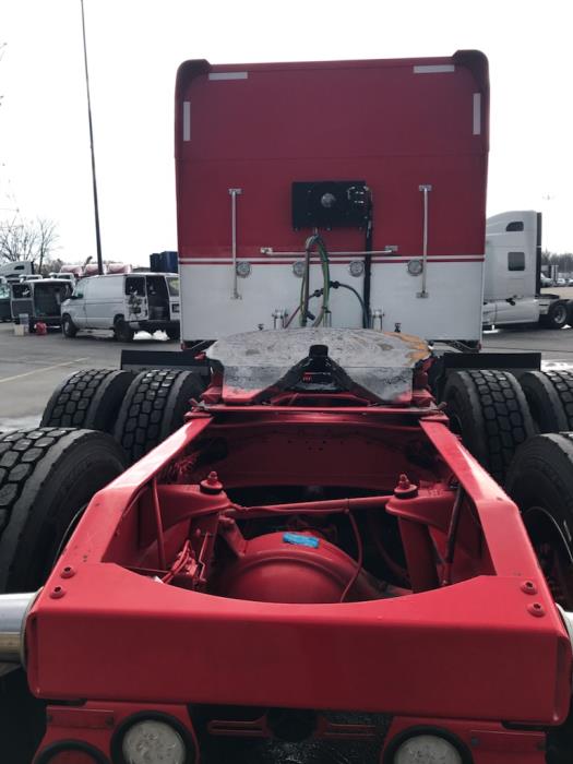 2023 Peterbilt 389-39