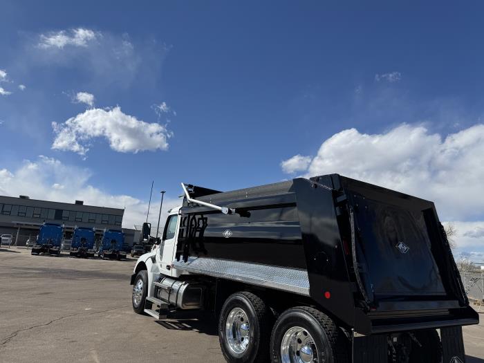 2026 Peterbilt 548-5