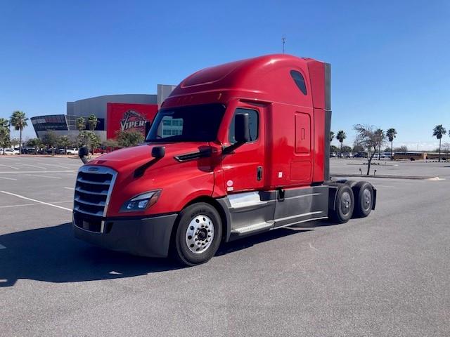 2021 Freightliner Cascadia-1