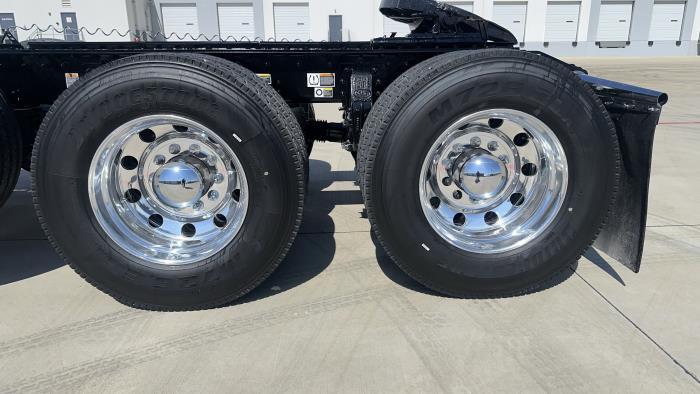 2026 Peterbilt 567-16