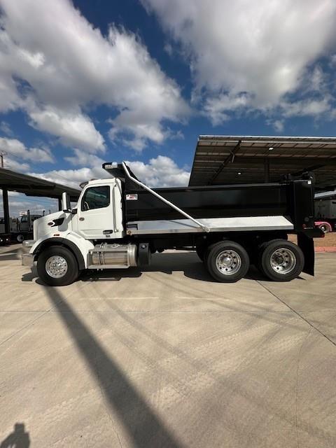 2025 Peterbilt 567-2