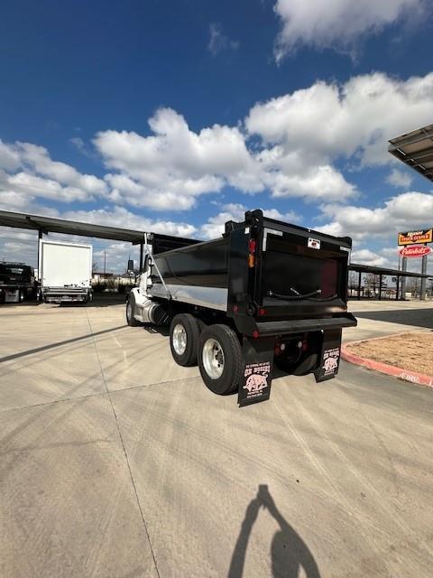2025 Peterbilt 567-3
