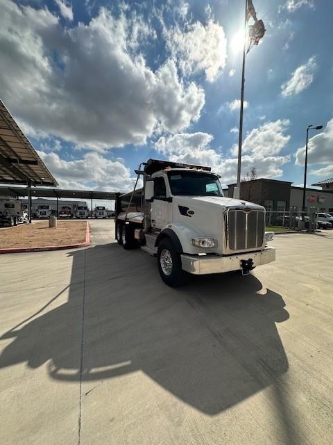 2025 Peterbilt 567-7
