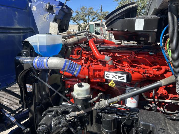 2022 Peterbilt 579-18