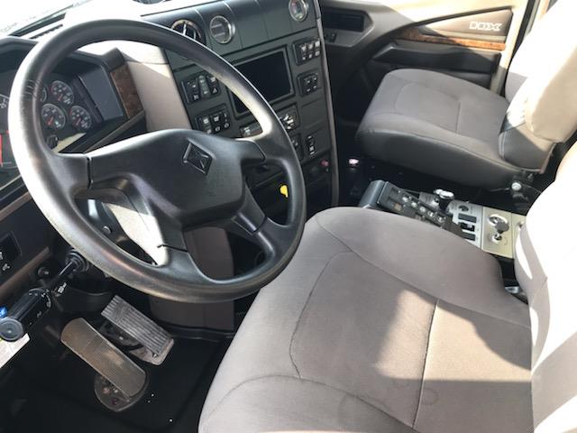 2020 International HX615-2