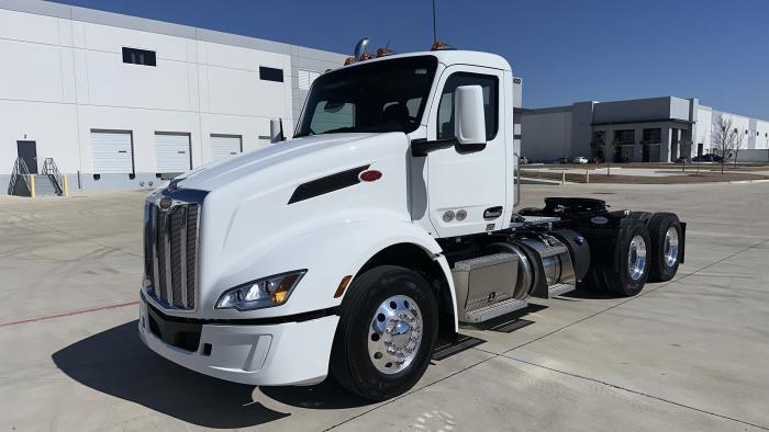 2026 Peterbilt 579-1