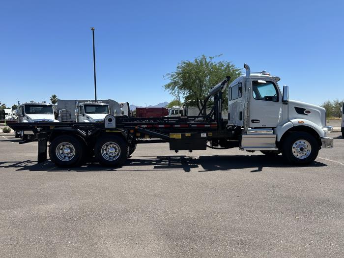 2025 Peterbilt 567-9
