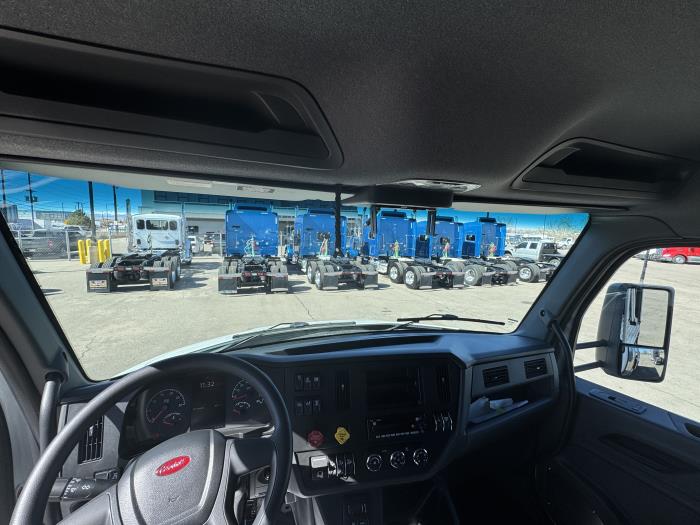 2026 Peterbilt 548-13