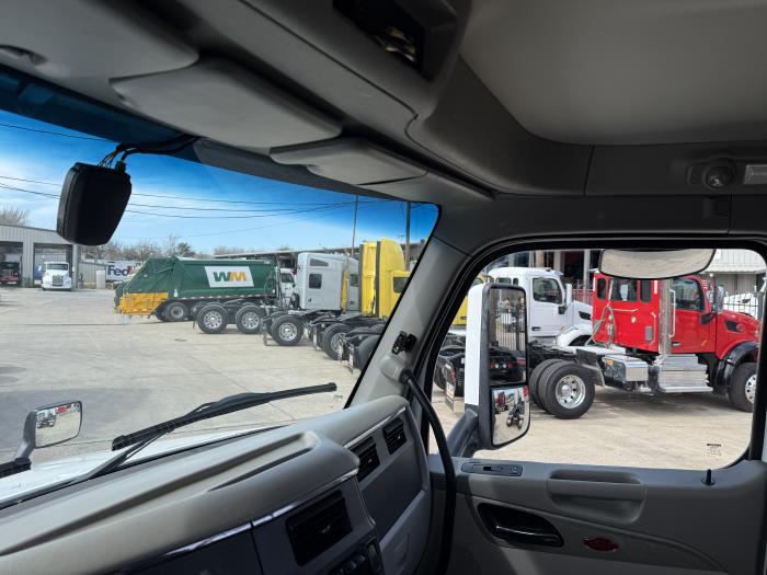 2020 Peterbilt 579-7