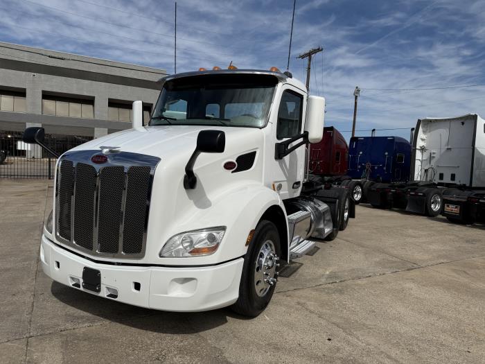 2020 Peterbilt 579-11