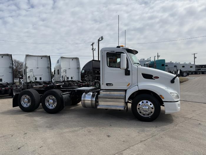 2020 Peterbilt 579-3