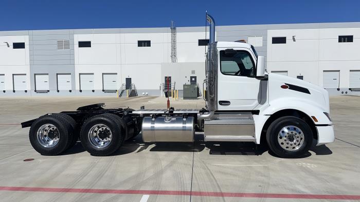 2026 Peterbilt 579-4