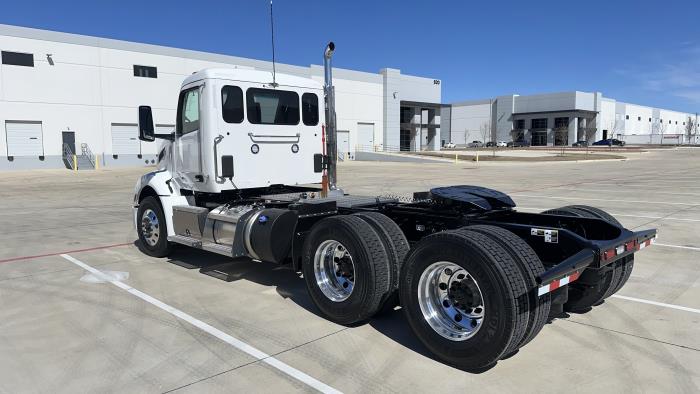 2026 Peterbilt 579-7