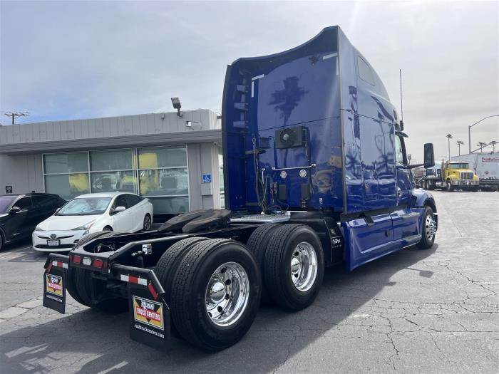 2022 Peterbilt 579-4
