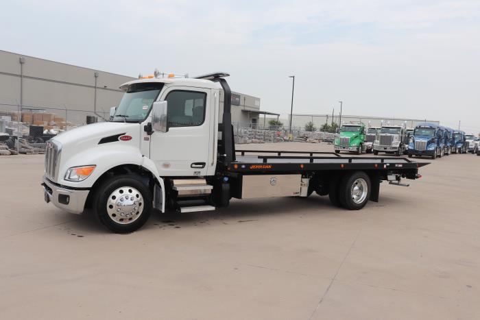 2025 Peterbilt 536-2