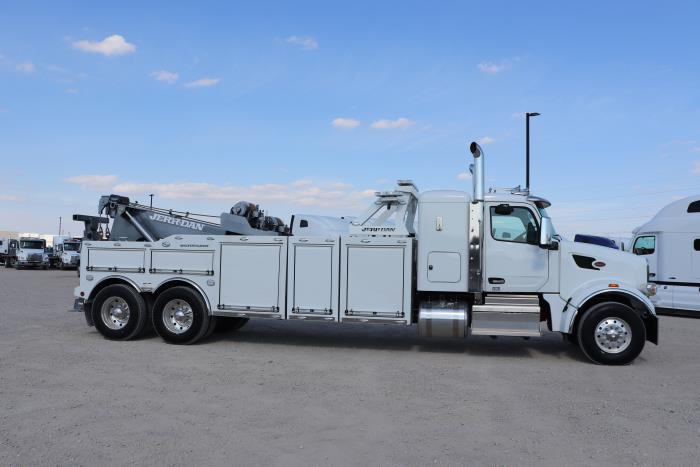 2023 Peterbilt 567-3