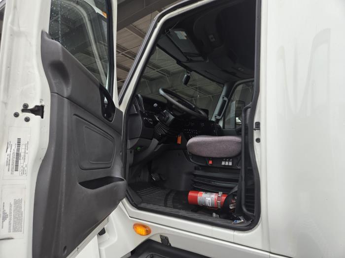 2020 International LT625-20