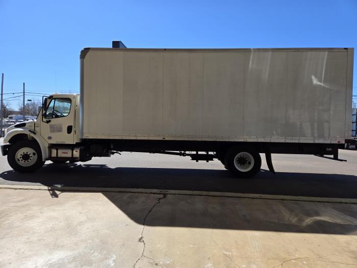 2020 Freightliner Business Class M2 106-3