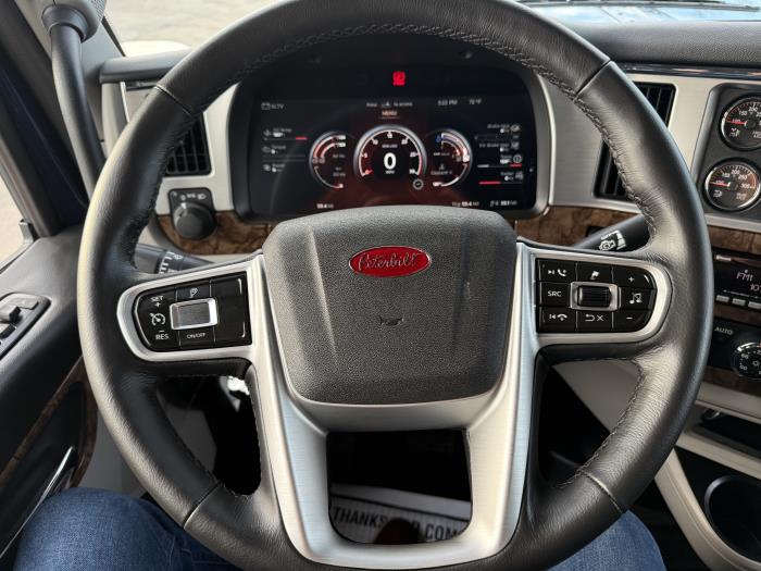 2026 Peterbilt 589-32
