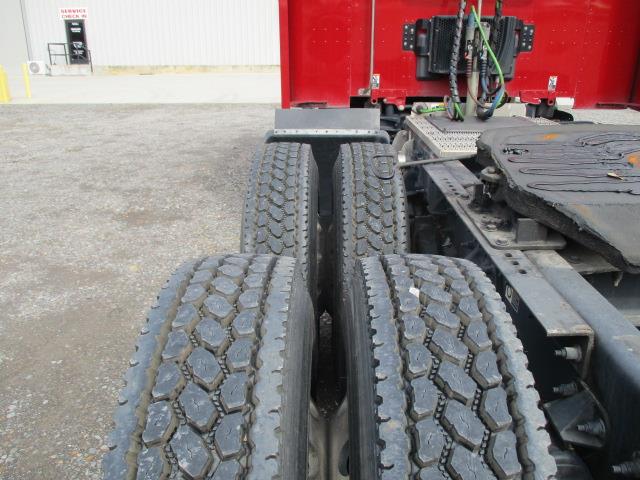 2022 Peterbilt 579-4