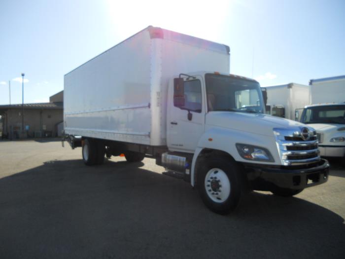2018 Hino 268A-2