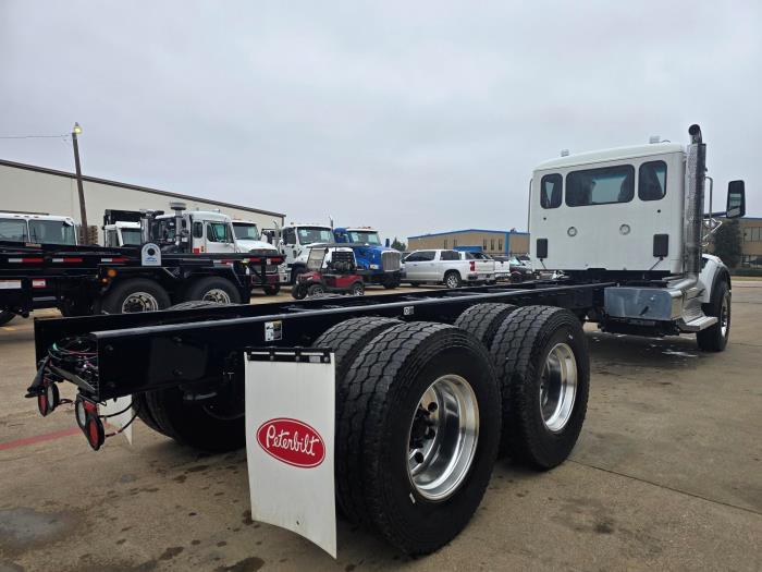 2025 Peterbilt 567-7
