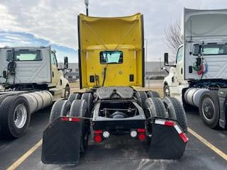 2021 Peterbilt 579-4