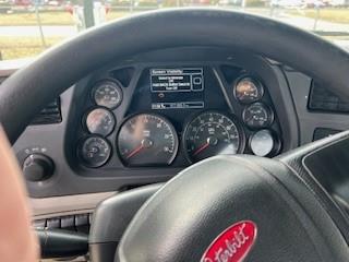 2021 Peterbilt 579-7