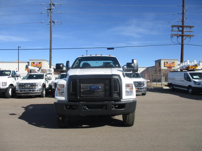 2026 Ford F-650-1