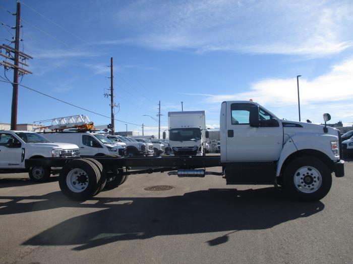2026 Ford F-650-4