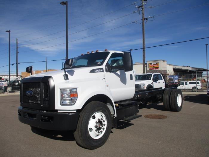 2026 Ford F-650-10