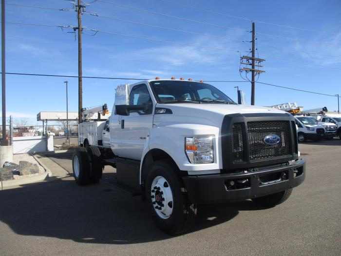 2026 Ford F-650-2