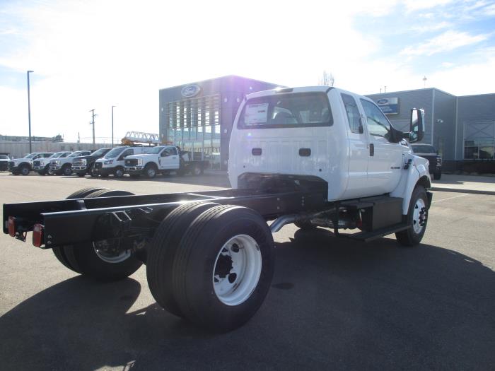 2026 Ford F-650-5