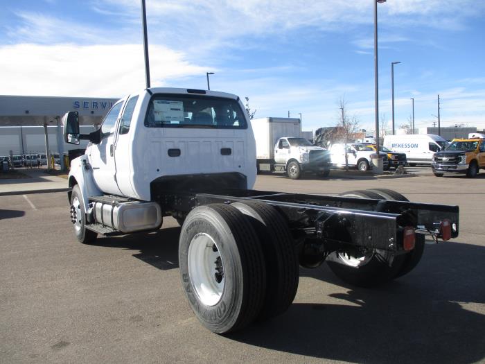 2026 Ford F-650-7