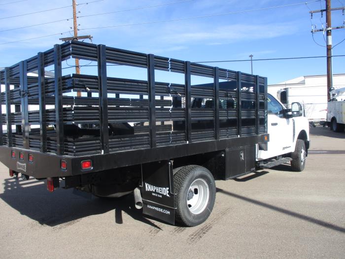 2023 Ford F-350-4