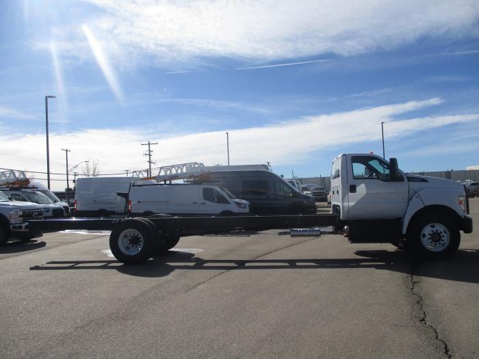 2026 Ford F-650-4