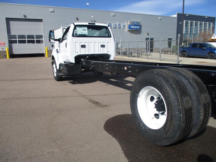 2026 Ford F-650-9