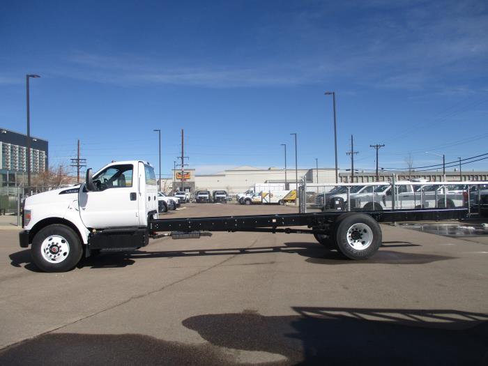2026 Ford F-650-10