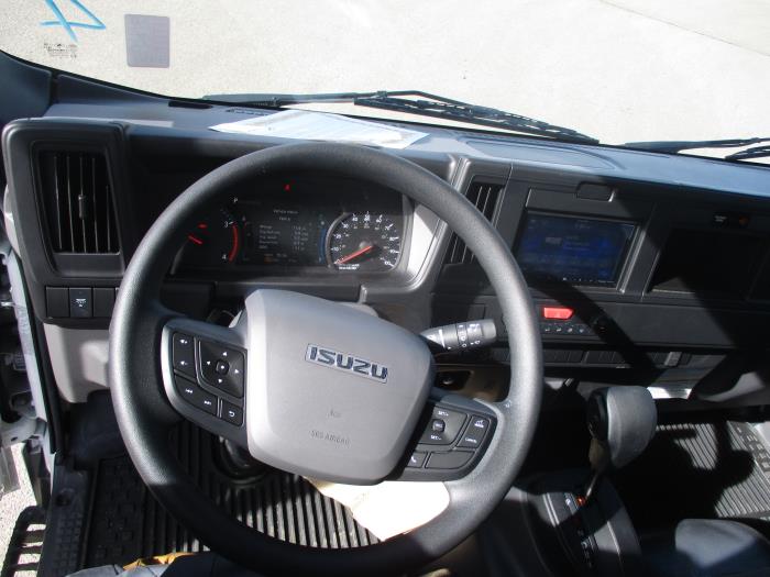 2025 Isuzu NRR-13