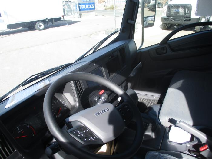 2025 Isuzu NRR-15