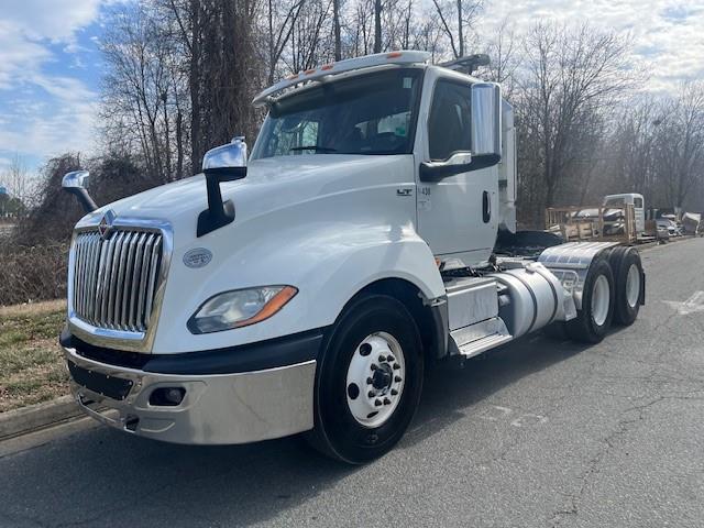 2018 International LT625-1