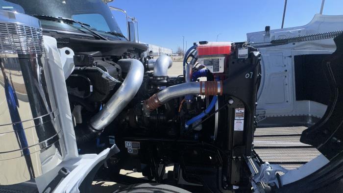 2026 Peterbilt 589-21