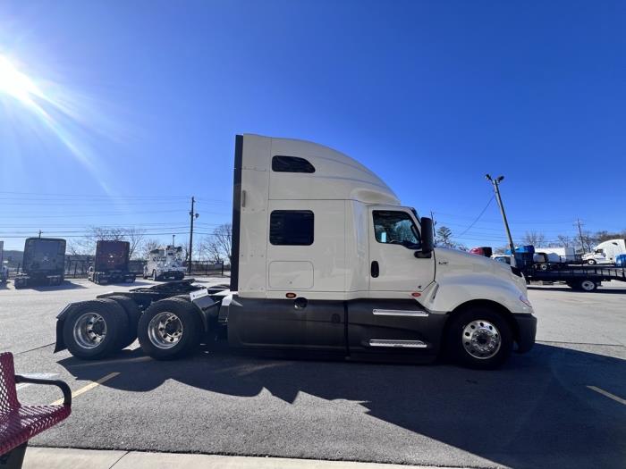 2020 International LT625-5